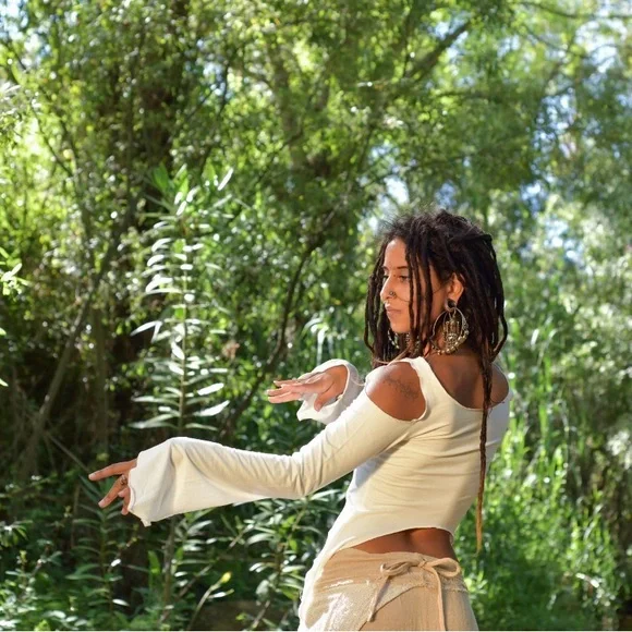 Fairy top with Belle sleeves - Picture 4 of 5